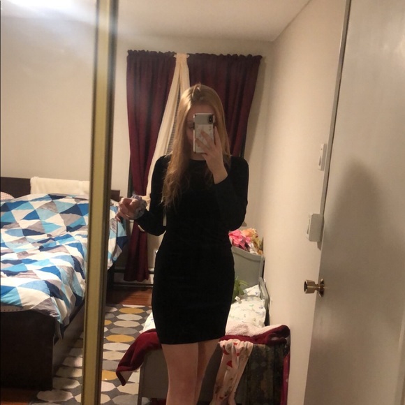 Meet your Posher, Emily - Picture 7 of 14